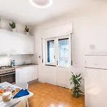 Lägenhet Casa La Panoramica SantʼAgata sui Due Golfi