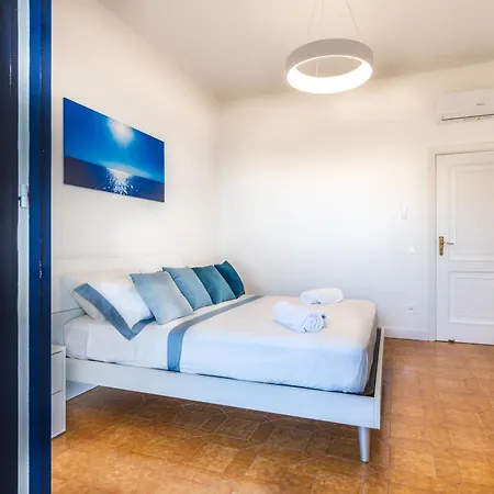 Casa La Panoramica Apartment Sant'Agata sui due Golfi