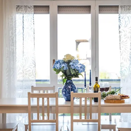Appartement Casa La Panoramica SantʼAgata sui Due Golfi